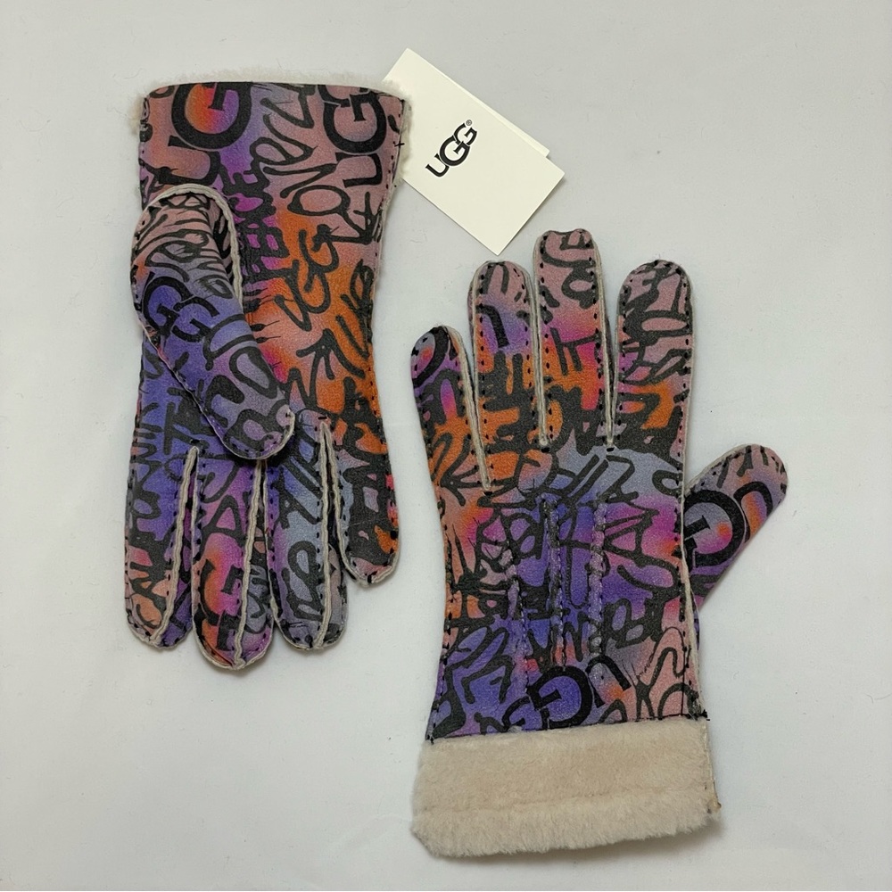 NWT Women’s multi-color UGG suede and shearling gloves with graffiti graphic
